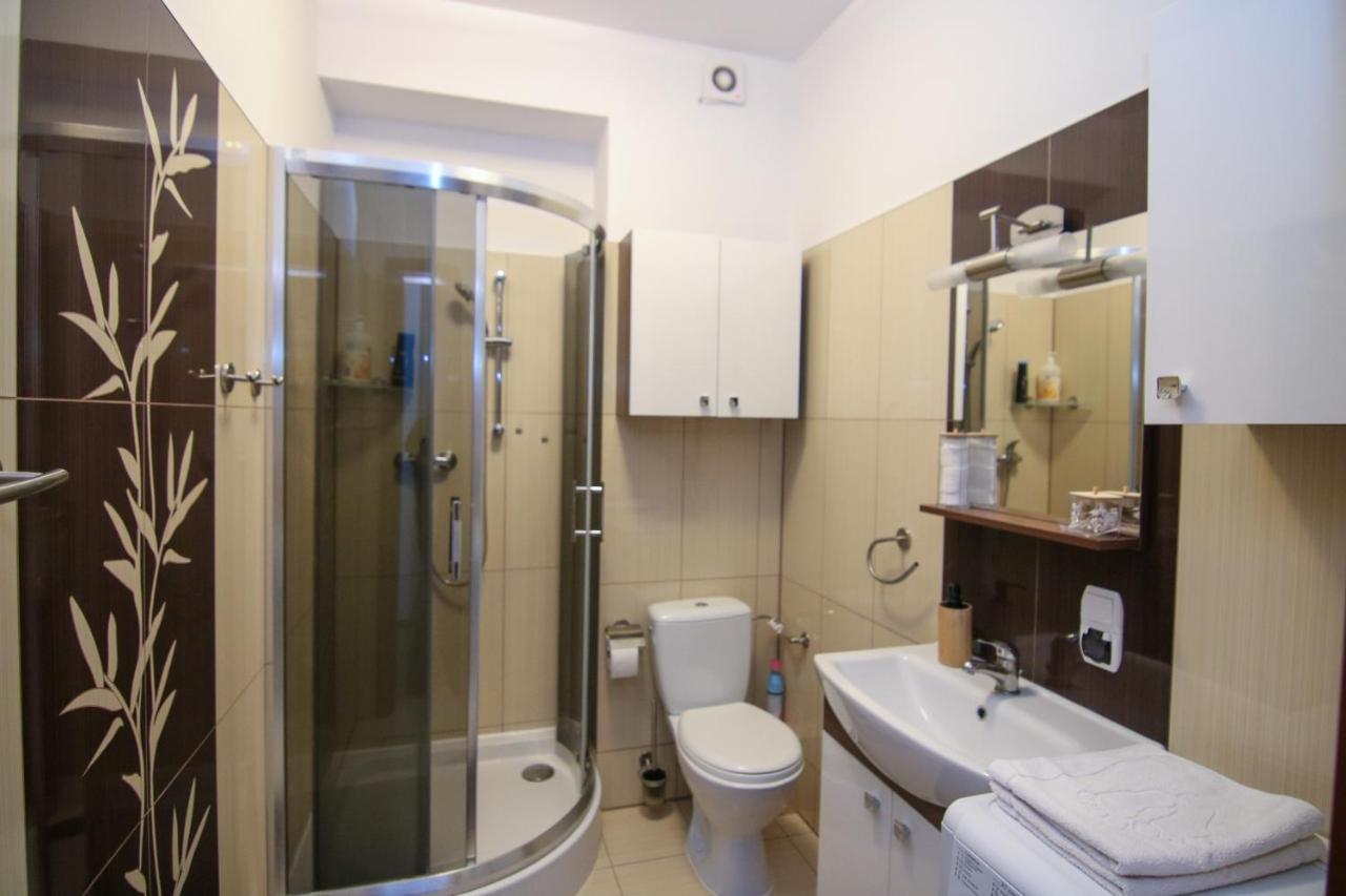 Dmk Green Apartment Near Warsaw-Modlin Airport Nowy Dwór Mazowiecki Екстериор снимка