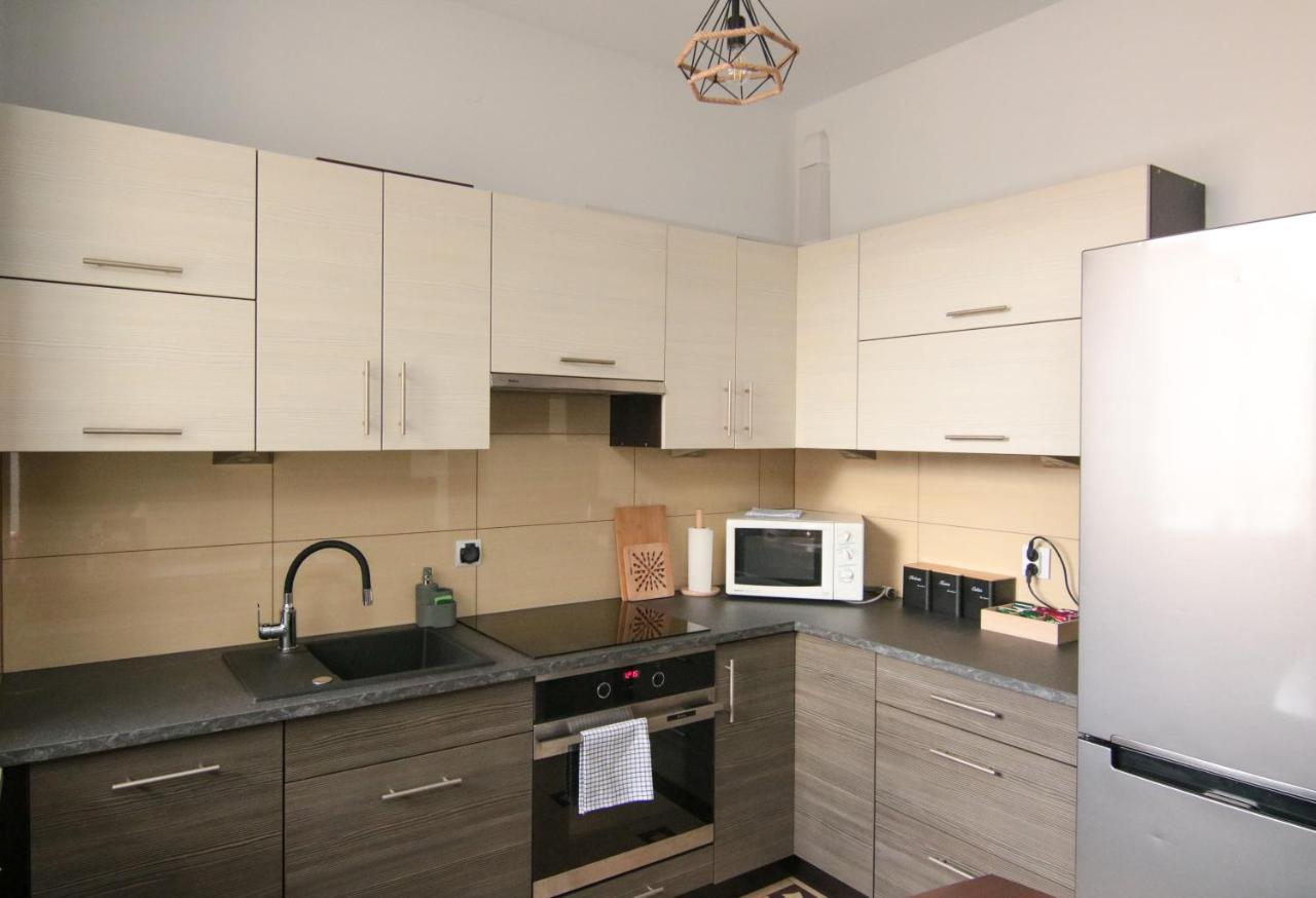 Dmk Green Apartment Near Warsaw-Modlin Airport Nowy Dwór Mazowiecki Екстериор снимка